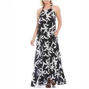 Elan Elegant Black and White Halter  - Large